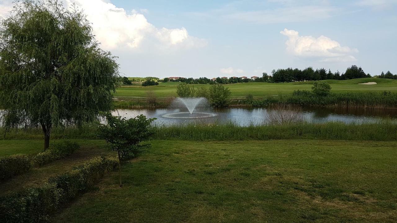 Lighthouse Golf Private Villa Lake View Balchik Exterior foto